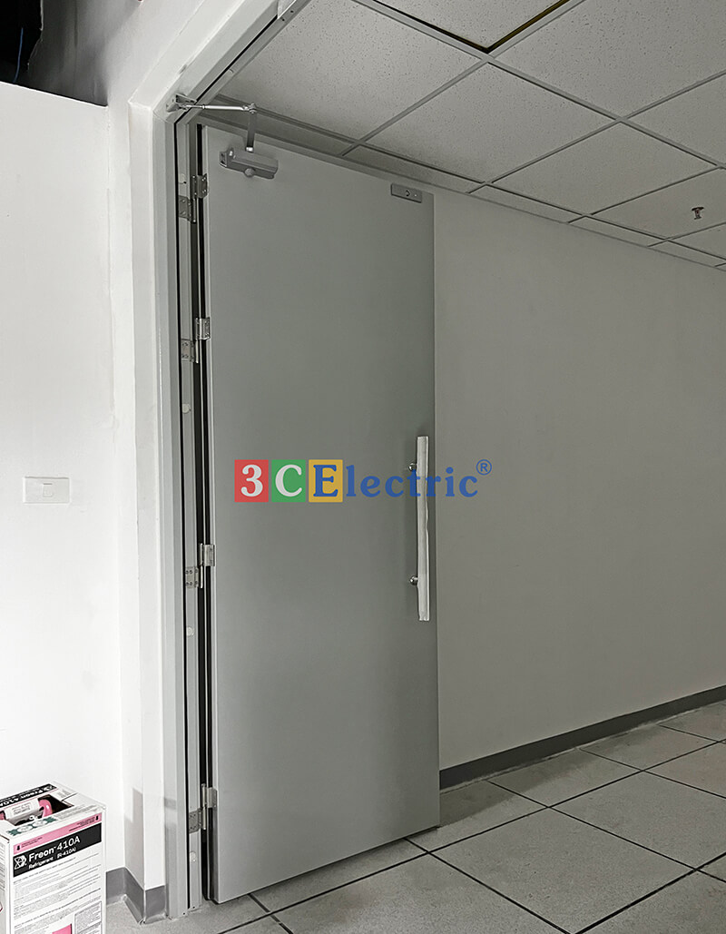cửa thép chống cháy 120 phút 2 cánh cho dự án